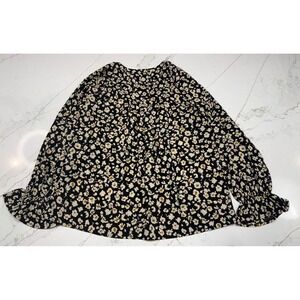 Wash Co Women's Size‎ Medium, Black Floral L/S Blouse
